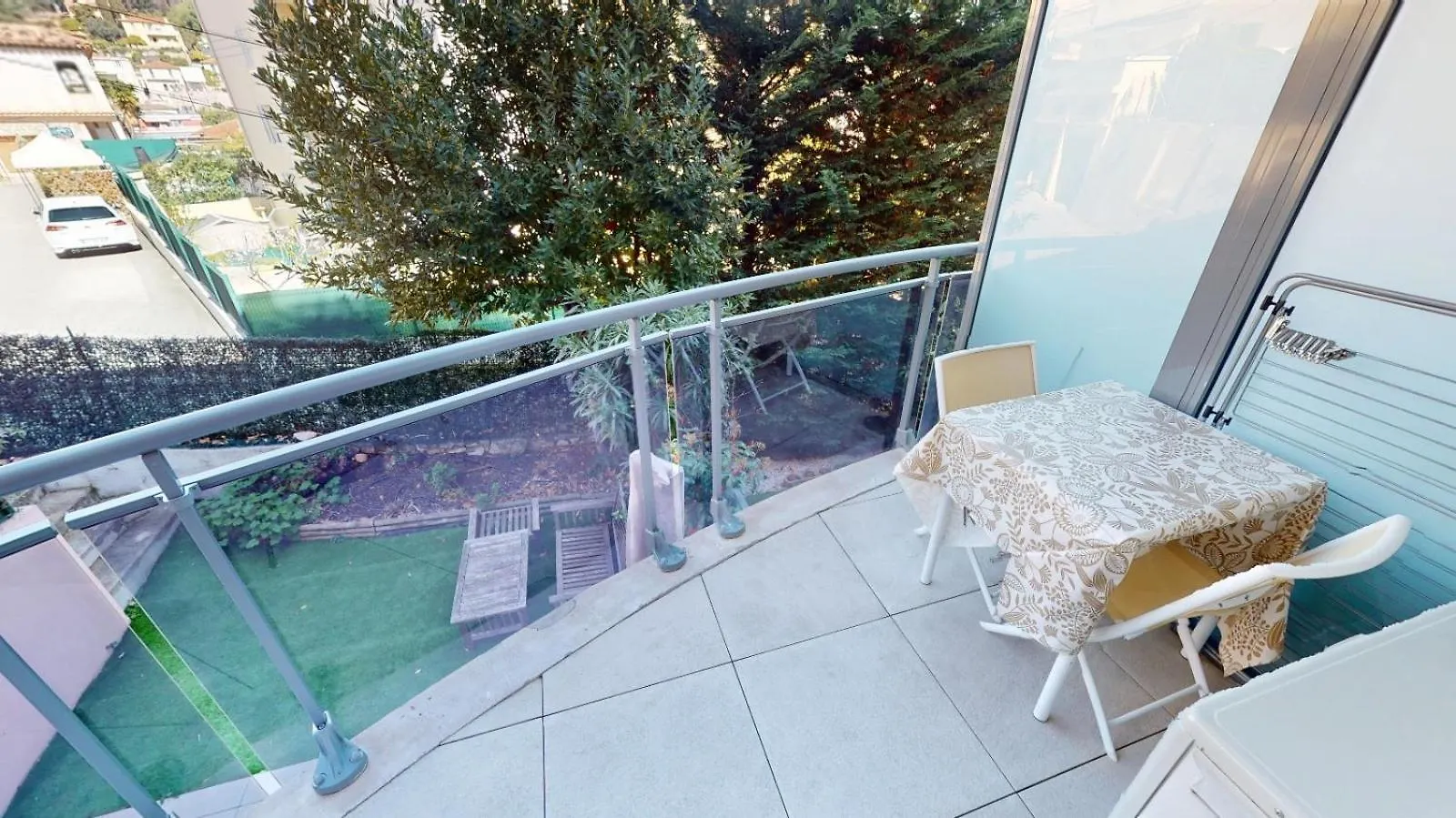 Superbe T2 Refait A Neuf Avec Balcon Vue Montagne A Un Arret De Monaco Apartment Roquebrune-Cap-Martin